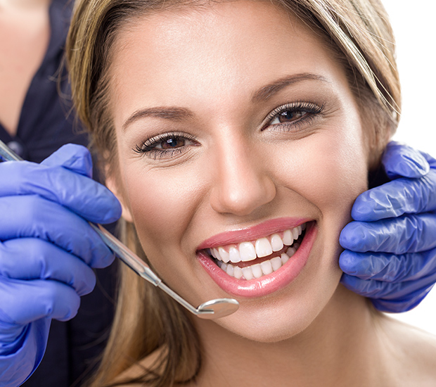 Los Alamitos Teeth Whitening at Dentist